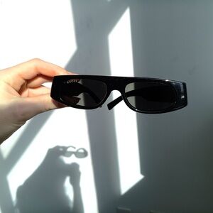 Gucci Sleek Black Sunglasses